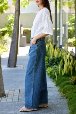 Abby Mid Rise Wide Jean