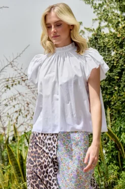 Carla Highneck Shirt