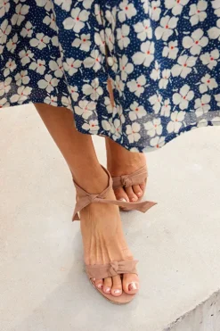 Clarita Block 60 Heel