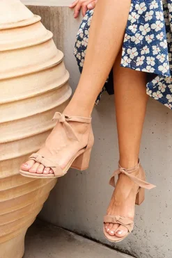 Clarita Block 60 Heel
