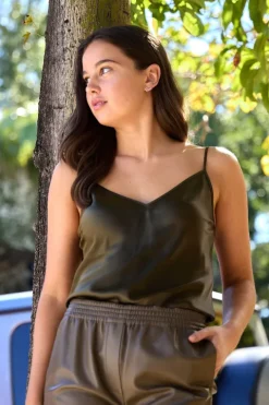 Clea Top