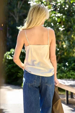Clea Top