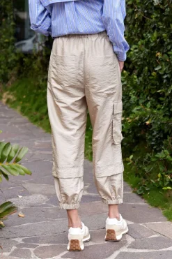 Crispy Nylon Wilt Pull On Jogger