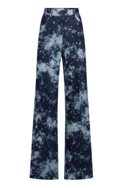 Emine Pant