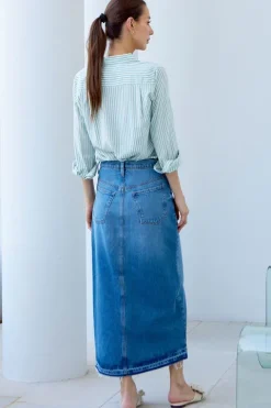 Grace Classic Shirt