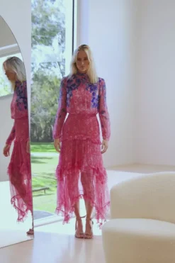 Jolie-C Dress