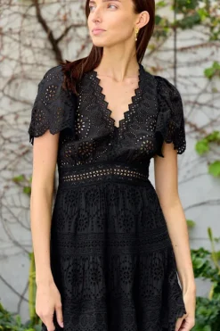 Lainey Embroidery S/SLV Dress