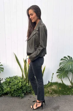 Le High Straight Jean