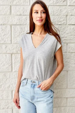 Le Mid Rise V Tee