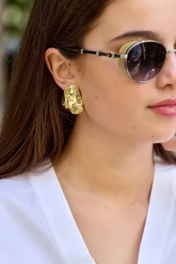 Mazu Studs