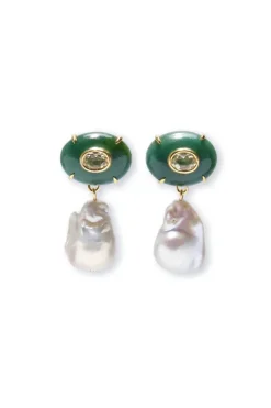 Plaza Pearl Earrings