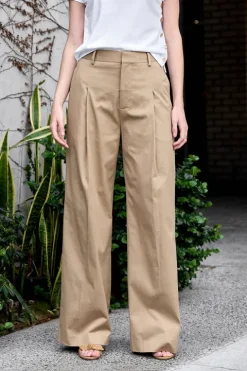 Pleated Wide Leg Pant