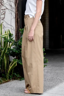 Pleated Wide Leg Pant