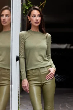 Round Neck L/SLV Cashair Top