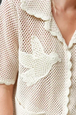 Sally Crochet S/SLV Shirt