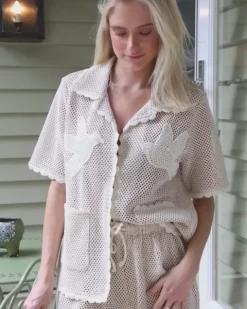 Sally Crochet S/SLV Shirt
