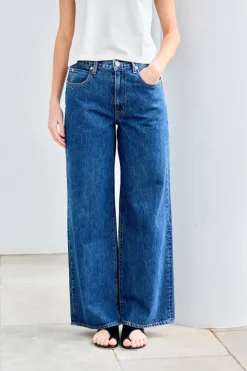 Selena Jean