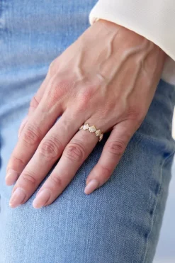 Shell Diamond Ring