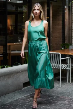Silk Habutia Tank