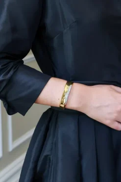 Solanales Crystal Cuff Bracelet