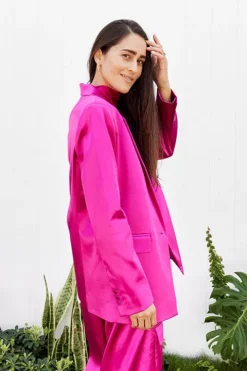 Strong Shoulder Blazer - FINAL SALE