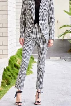 Tani Pant
