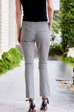 Tani Pant
