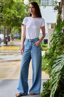 The Skater Jean