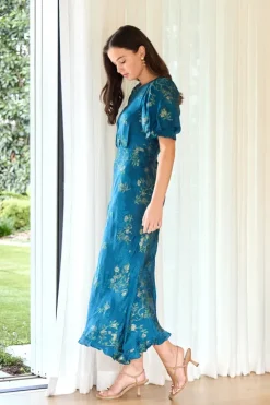 Vida-D Dress