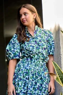 Volume Short Sleeve Blouse