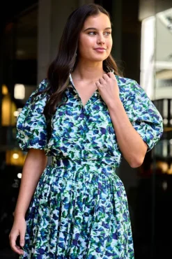 Volume Short Sleeve Blouse